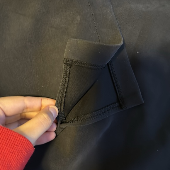 Lululemon Scuba Pants - first edition - Picture 2 of 4